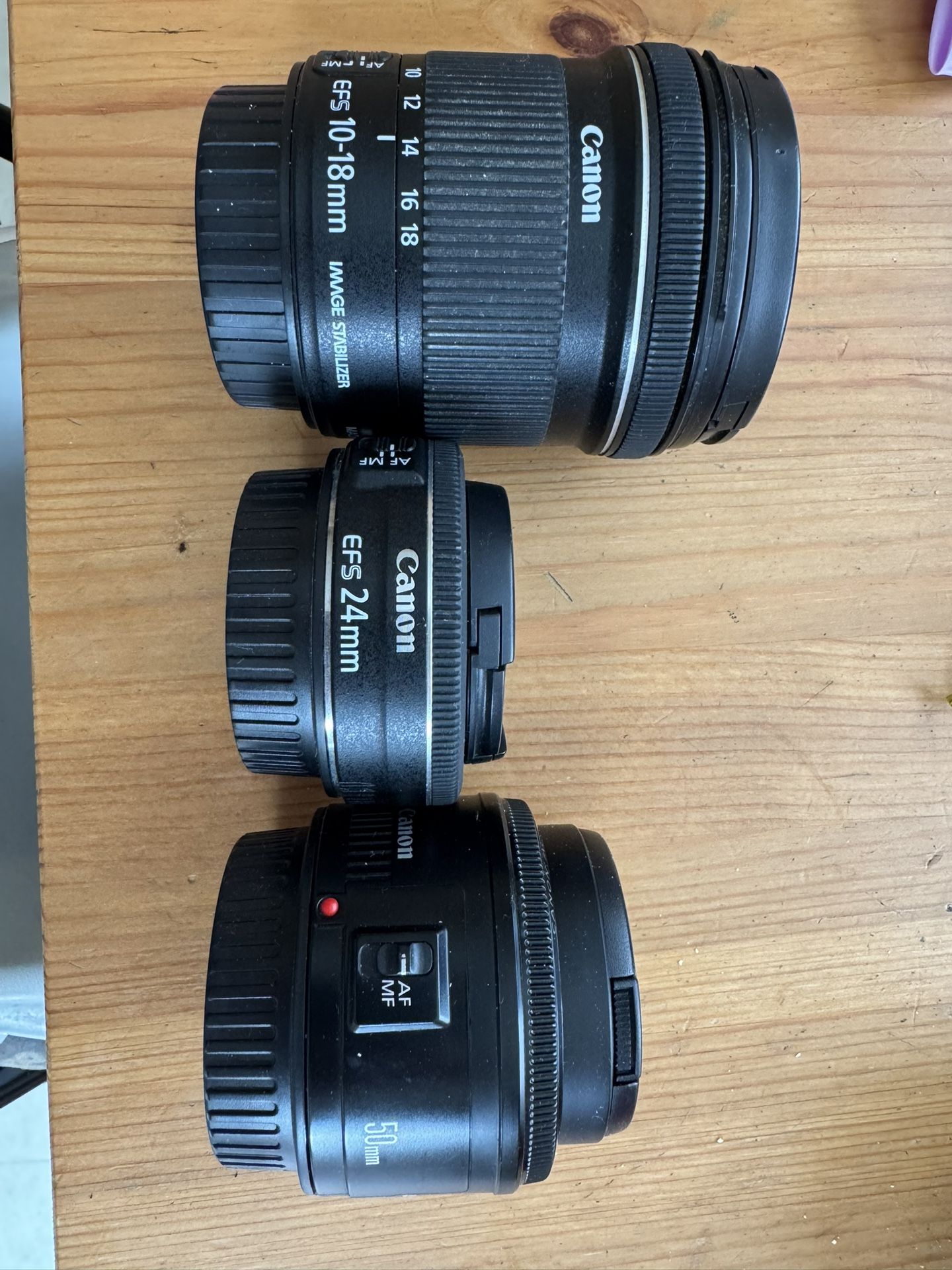 Canon 10-18mm , 50mm 1.8 , 24mm 2.8