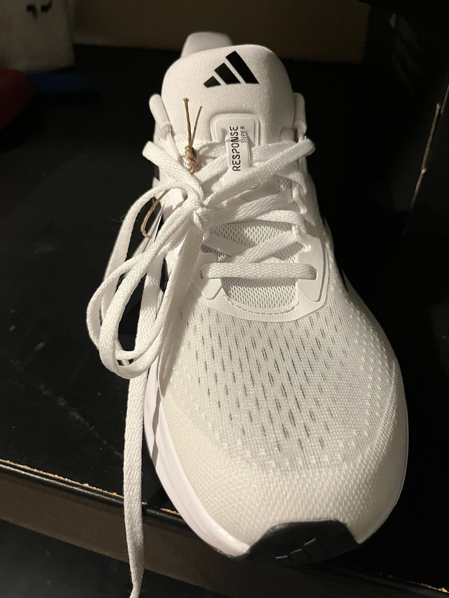 Adidas Men’s Size 10