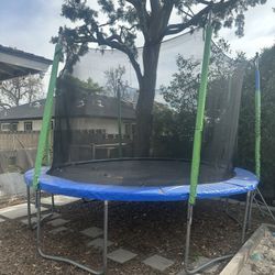 Free 12’ Trampoline 