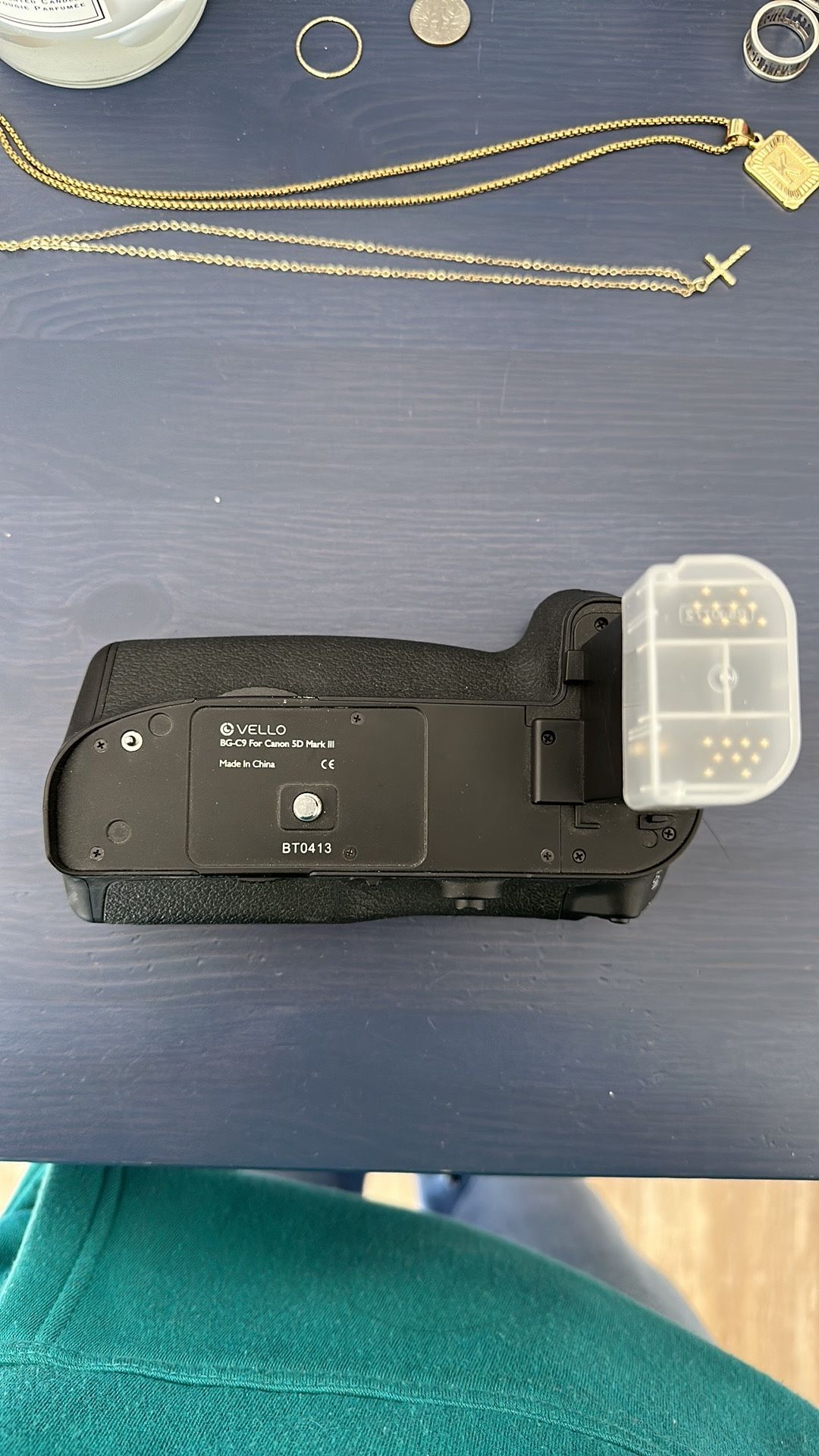 Vello Battery Grip for Canon 5D Mark III