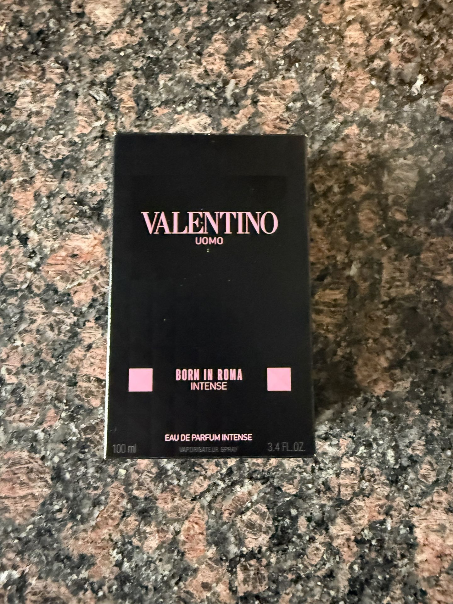 Valentino Born In Roma Intense (open Box) Brand New