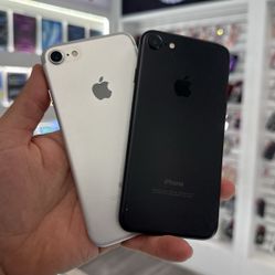 iPhone 7 Unlocked 