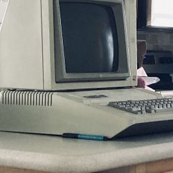 Vintage Apple IIe Writer Computer, Monitor, Disc Drive
