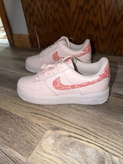 Pink Nike
