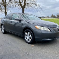 2009 Toyota Camry Clean Title
