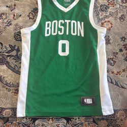 NBA Boston Celtics Jayson Tatum #0 Jersey Green White Youth Size M Large Basketball