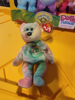 Original peace  retired Bennie baby