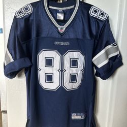 Dallas Cowboys Jersey for Sale in Phoenix, AZ - OfferUp