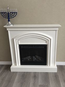 White Electric Fireplace heater