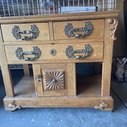 Antique Gentleman’s Chest