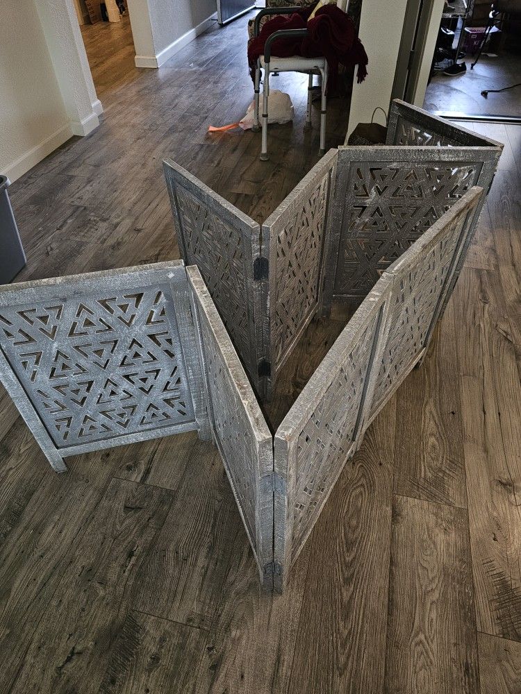 Decorative Pet Barrier