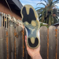 Jordan 11 low