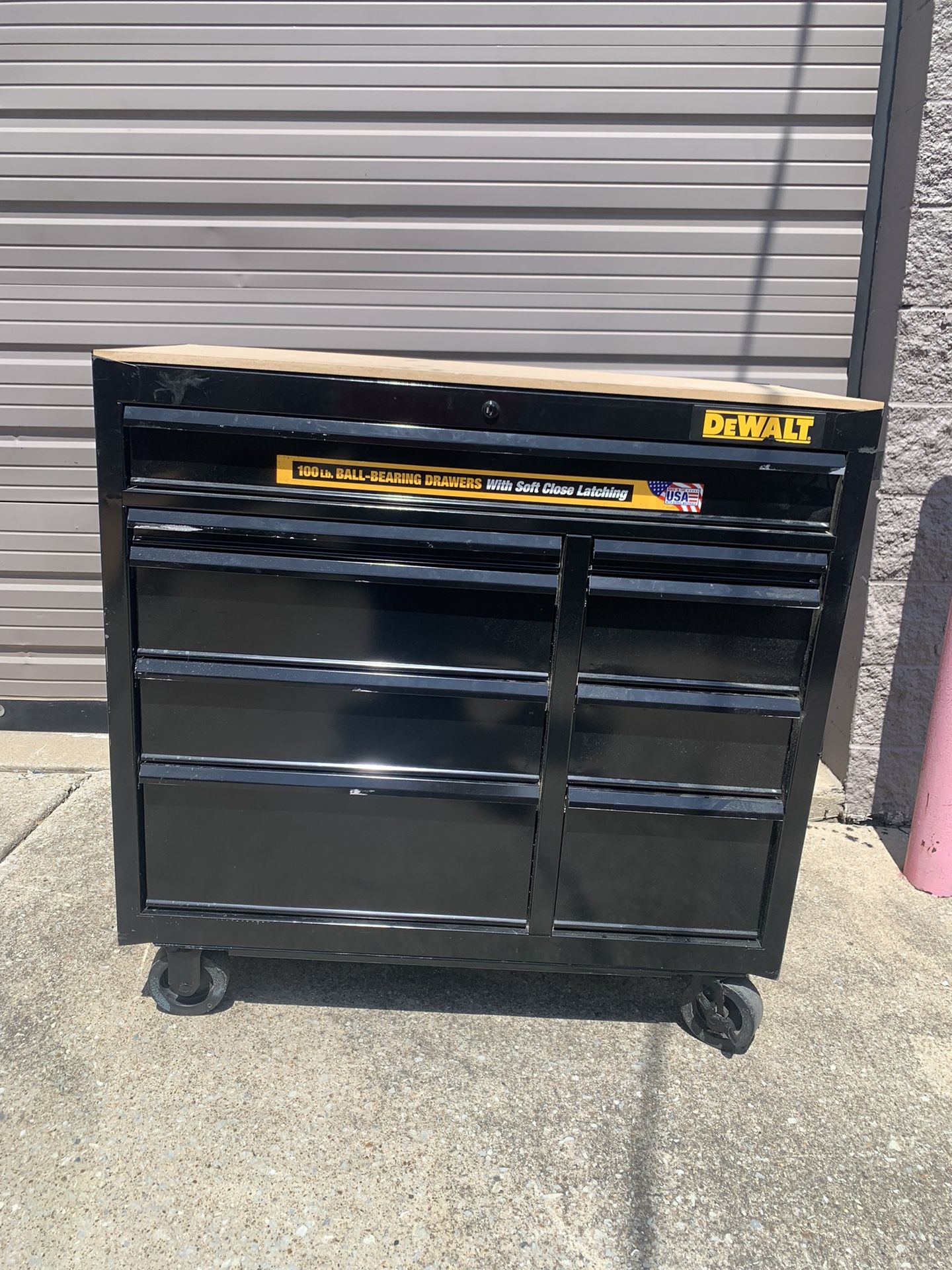Dewalt Rolling Tool Cabinet, 9 Drawer, 41”