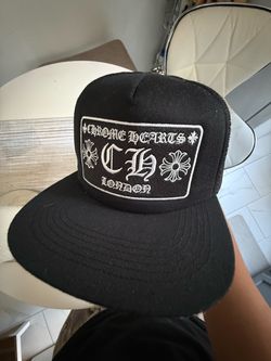Chrome heart cap
