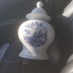 Ginger Jar As In Pic Hand Painted Japan 