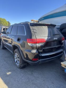 2015 JEEP GRAND CHEROKEE PART OUT