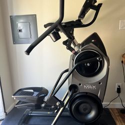 Bowflex Max Trainer M9