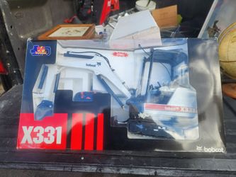 Radio-controlled excavator bobcat x331