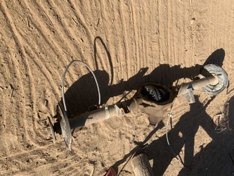 1/2 ton 4x4 rear end (parts only)