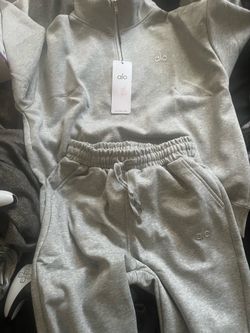 Grey men’s alo set