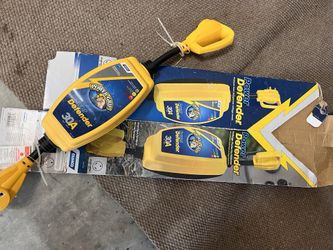 Camco Power Grip Camper Voltage Protector