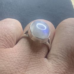 Authentic Rainbow Moonstone  Ring 925 S Silver Size 9 Like New  Around 13 mm Stone