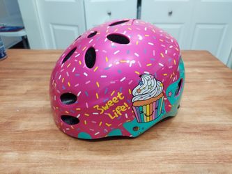 Size Small Girls Helmet!!! LIKE NEW 