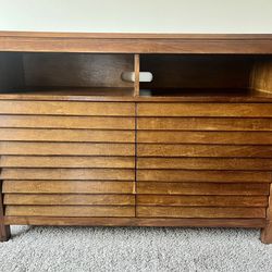 Solid Wood 3-Piece Dresser Set — Tall Chest, Long Dresser & Attachable Mirror