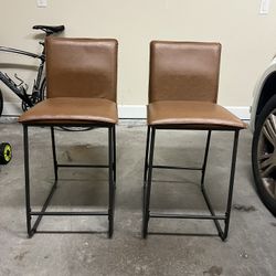 2 Barstools 