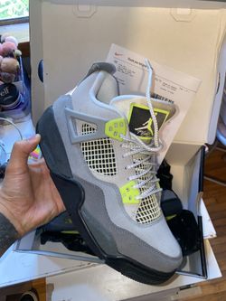 Jordan 4