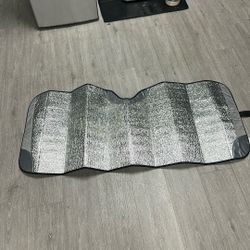 Reversible Universal Windshield Sunshade 