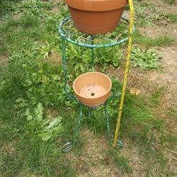 Funky Plant Stand With Pots