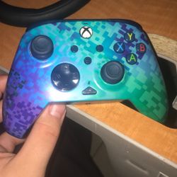 Halo Xbox controller