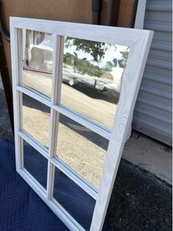 Mirror used but good . Approx 32.5x24.5x1” frame end to end. See all 10 photos Boca Raton