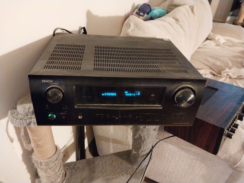 A home theater systems stereo