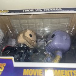 Funko Pop Movie Moment Thor vs Thanos