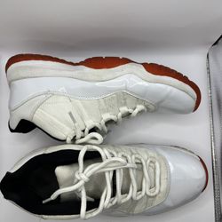 Jordan 11s Cherry Red size 12