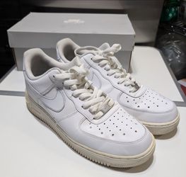 Nike Air Force 1 Low '07 Size Men's 11.5 With Box