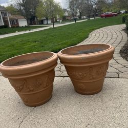 Large Plastic Planter Pots