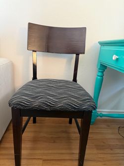 Desk chair