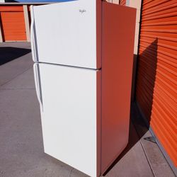 Free Delivery Top Freezer Refrigerator Super Clean Works Perfectly Whirlpool 17 CuFt Fridge