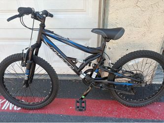 Hyper Bicycles 20" Boys Shocker Mountain Bike