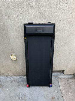 Walking Pad Treadmill with Remote – Excellent Condition