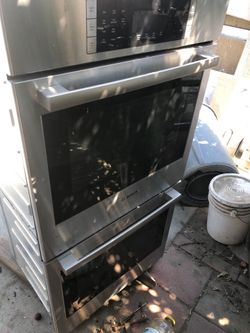 Bosch 800 Series 27" Stainless 12 Modes Double Electric Wall Oven HBN8651UC