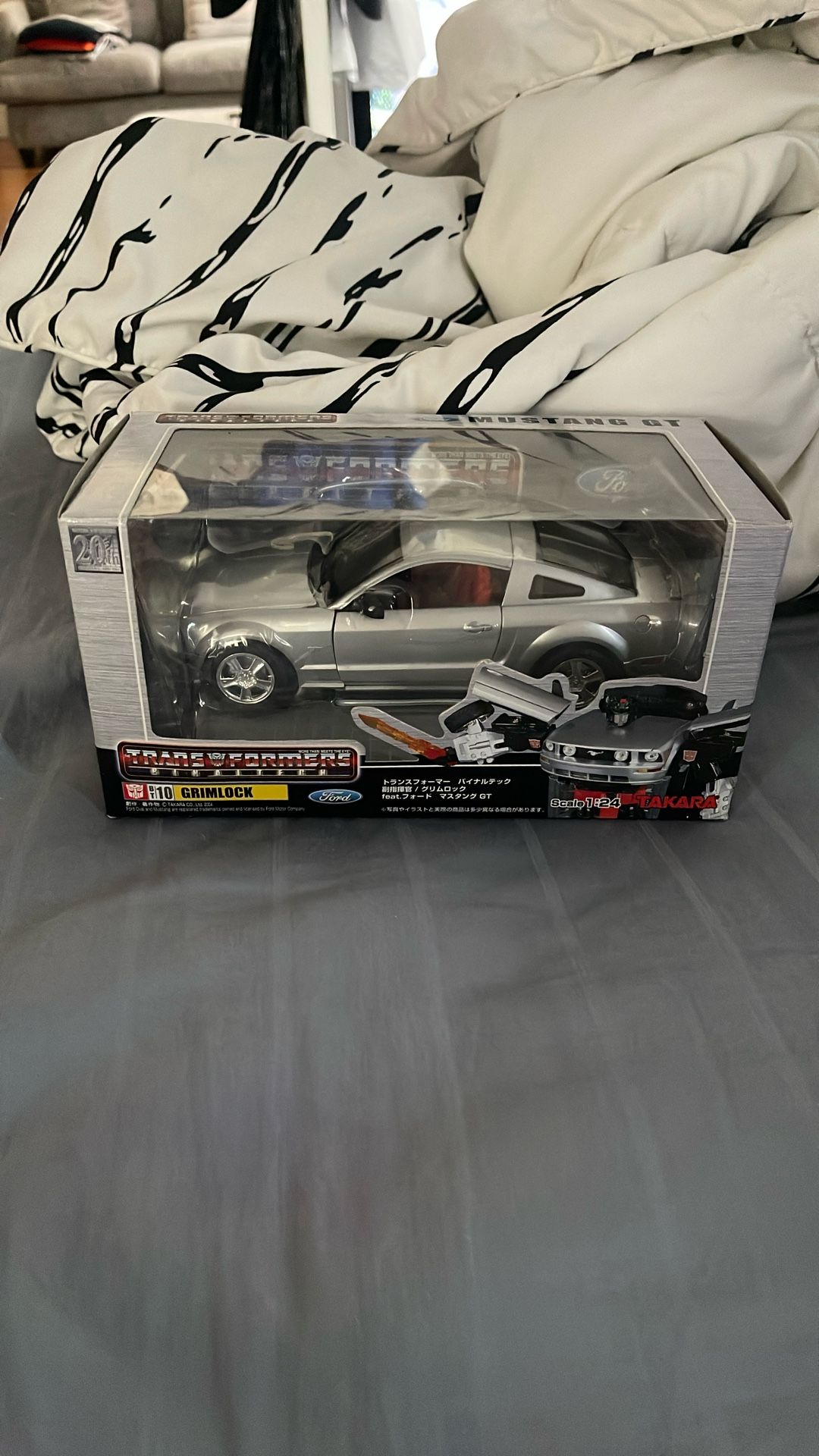Transformers Grimlock BT-10 Ford Mustang 1:24 Scale