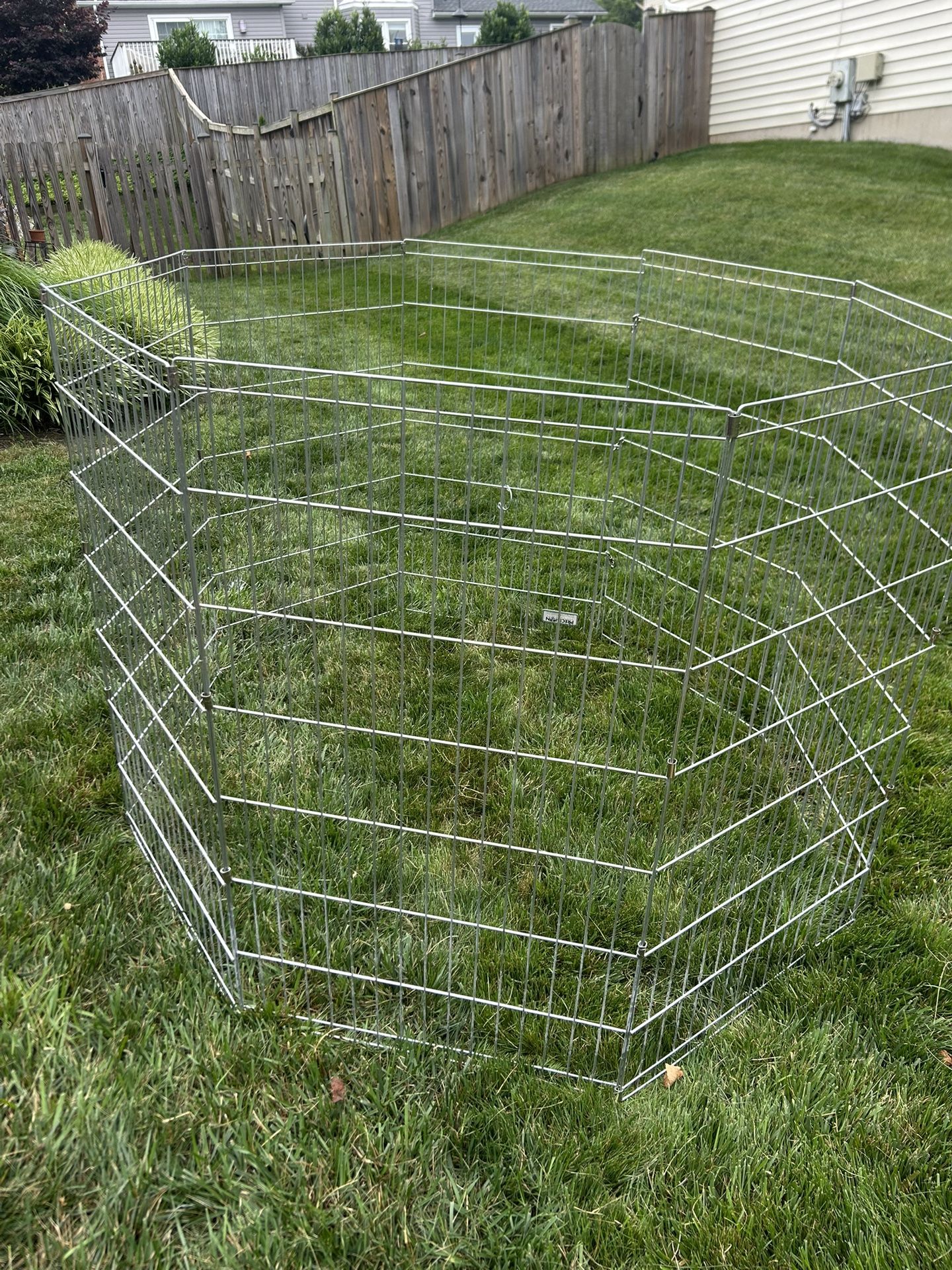 42” High Silver Pet Play Yard/Play Pen