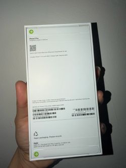 New Iphone 17 pro Silver