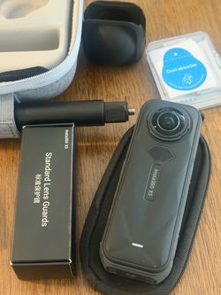 Insta 360 x5