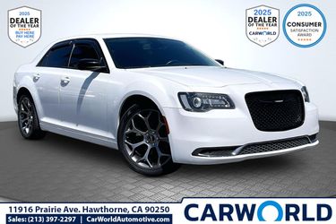 2018 Chrysler 300