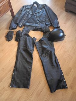 Motor cycle riding leathers for smaller male or for female
